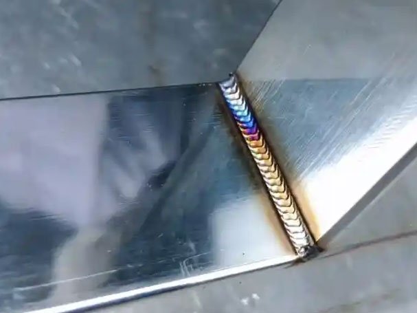 handheld fiber laser welding machine